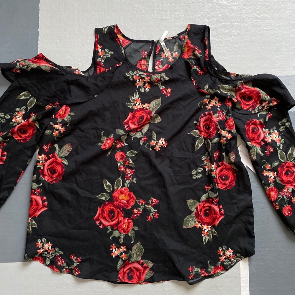 Open Shoulder Floral Blouse